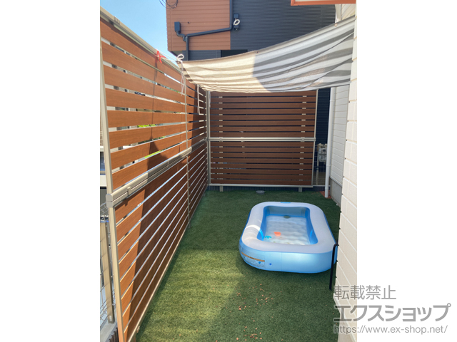 神奈川県横浜市ののフェンス・柵 ルシアスフェンスF04型 横板 木目カラー 2段支柱 自立建て用（パネル2段） 施工例