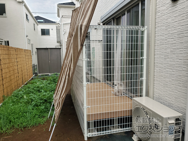 埼玉県上尾市ののフェンス・柵 ハイグリッドフェンスN1型 間仕切り柱タイプ 施工例