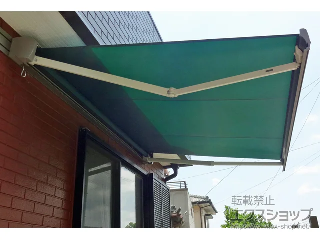 千葉県袖ケ浦市のLIXIL リクシル（トステム）のオーニング・サンシェード・日よけ 彩風 あやかぜ S型 手動式 施工例