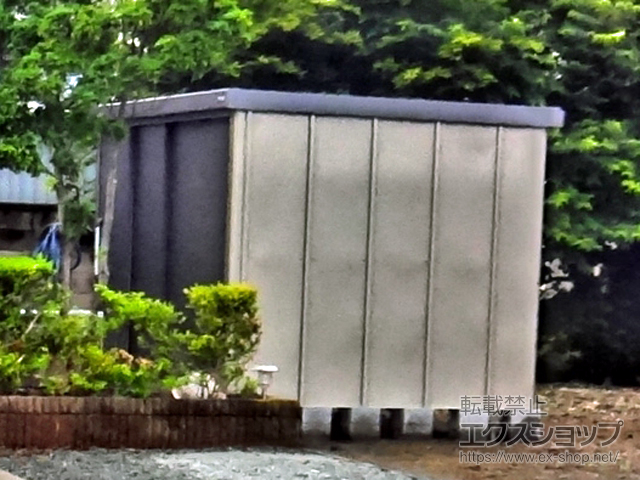 群馬県伊勢崎市のの物置・屋外倉庫 エスケーエイト SK8-180 一般型 3000×2000×1940 SK8-180-GK 施工例