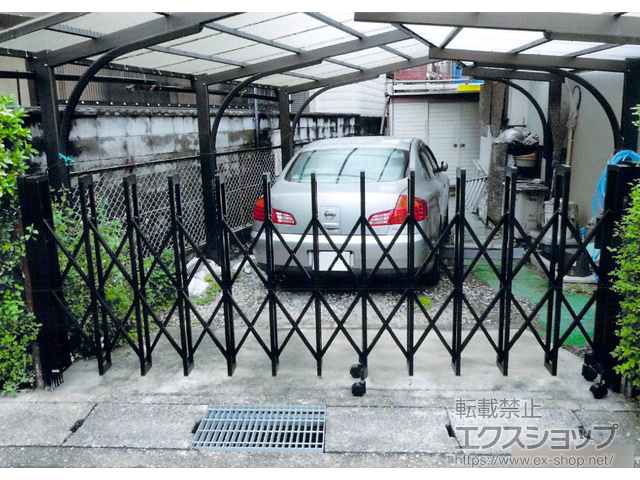 京都府長岡京市ののカーゲート トリップゲートII 2型 スタンダード ノンレール 片開き　32S 施工例