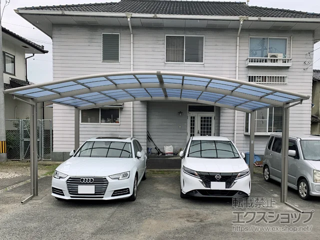 熊本県山鹿市のLIXIL(リクシル)のカーポート ネスカR (ラウンドスタイル) ワイド 積雪～20cm対応 施工例