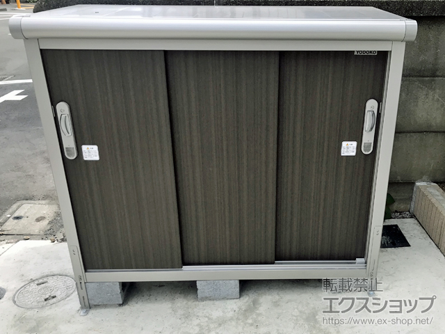 東京都調布市のの物置・屋外倉庫 エスモ 一般型 1350×650×1101（ESE-1306Y） ESE-1306Y-DW 施工例