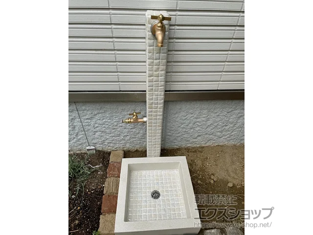 tΌs̃jbR[GNXeA̗EK[fVNE jbg Vy {H