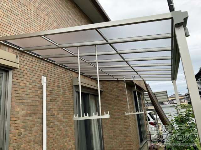 兵庫県加古郡稲美町ののテラス屋根 ソラリア F型 テラスタイプ 単体 積雪〜20cm対応 施工例