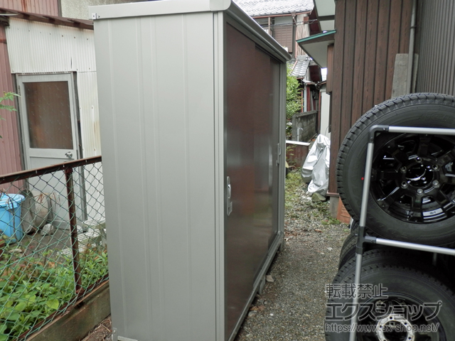 滋賀県彦根市のの物置・屋外倉庫 エスモ 一般型 2100×750×1959（ESE-2107A） ESE-2107A-MR 施工例