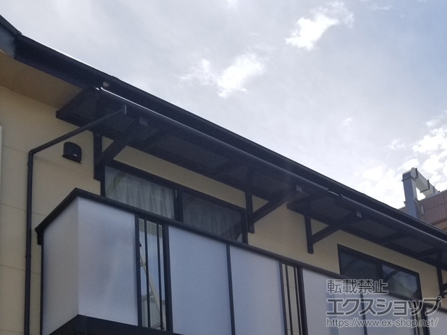 福岡県福岡市ののバルコニー・ベランダ屋根 ソラリア R型 ルーフタイプ 単体 積雪〜20cm対応 施工例