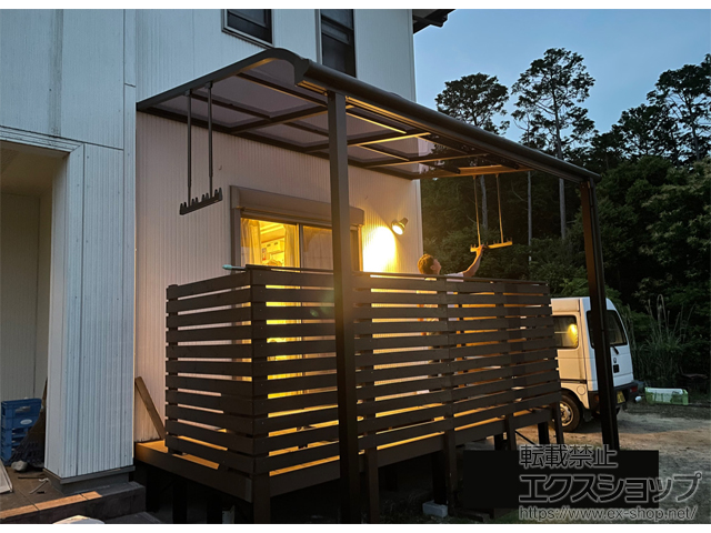 長崎県東彼杵郡波佐見町ののテラス屋根 ソラリア R型 テラスタイプ 単体 積雪〜20cm対応 施工例