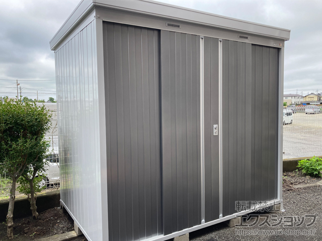 埼玉県入間郡三芳町のの物置・屋外倉庫 ネクスタ 一般型 2630×1790×2375（NXN-50H） NXN-50H-PG 施工例