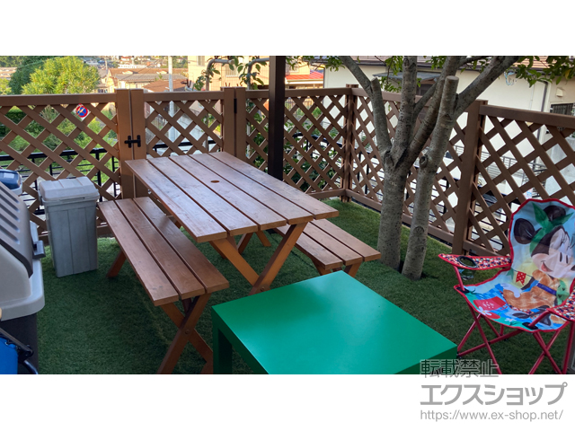 宮城県仙台市ののウッドデッキ リウッドデッキ 200+リウッドデッキフェンス 2型＜ラチス格子＞+リウッドデッキ門扉2型＜ラチス格子＞ 施工例