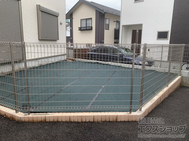 東京都町田市ののフェンス・柵 ハイグリッドフェンスN8型 フリーポールタイプ 施工例