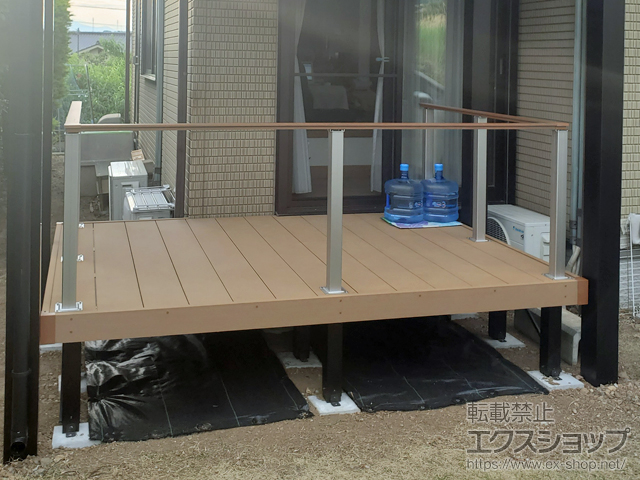 山梨県甲府市ののウッドデッキ リウッドデッキ 200 施工例