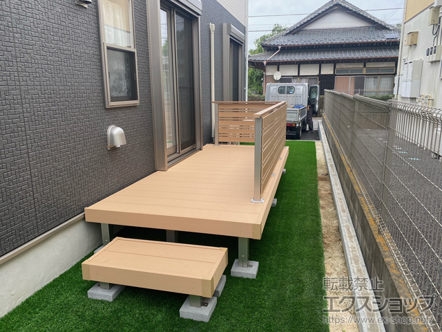 茨城県土浦市ののウッドデッキ リウッドデッキ 200＋独立式リウッドステップ2型＋ルシアスデッキフェンスA02型 施工例