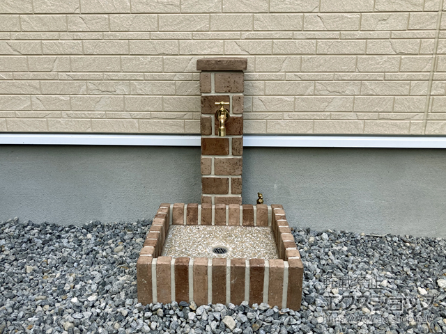 広島県広島市のの立水栓・ガーデンシンク ネオキャスティ ＃01 施工例