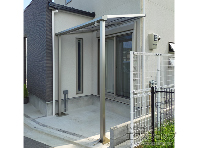 大阪府高槻市ののテラス屋根 ソラリア F型 テラスタイプ 単体 積雪〜20cm対応 施工例