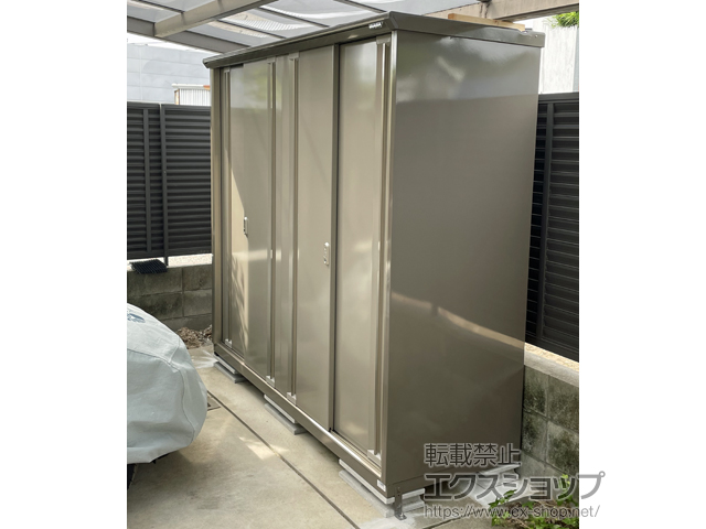 大阪府四條畷市のの物置・屋外倉庫 ナイソーシスター　2160×720×1903（KMW-217E-P） KMW-217E-P-NG 施工例