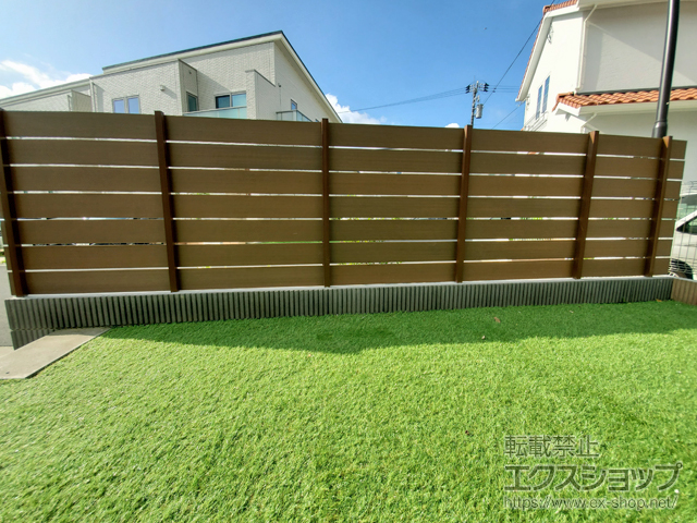 千葉県印西市ののフェンス・柵 プラド/one ジョイントあり仕様 隙間10mm　板材7段 施工例