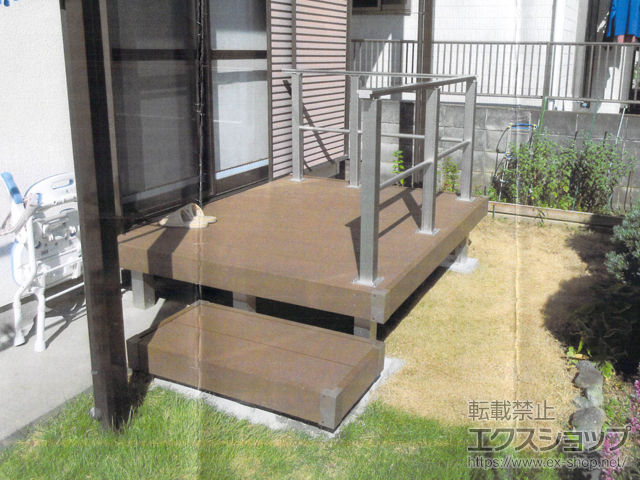 神奈川県茅ヶ崎市ののウッドデッキ マージウッドデッキ+独立式リウッドステップ2型+ルシアスデッキフェンスB02型 施工例