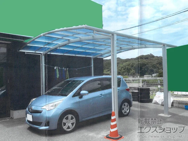 広島県広島市のLIXIL(リクシル)のカーポート ネスカR (ラウンドスタイル) ワイド 積雪～20cm対応 施工例