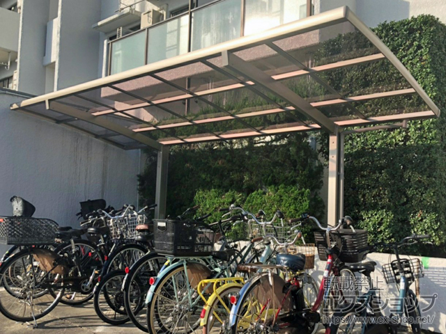 神奈川県川崎市ののサイクルポート・駐輪場 フーゴRミニ (ラウンドスタイル) 積雪〜20cm対応 施工例