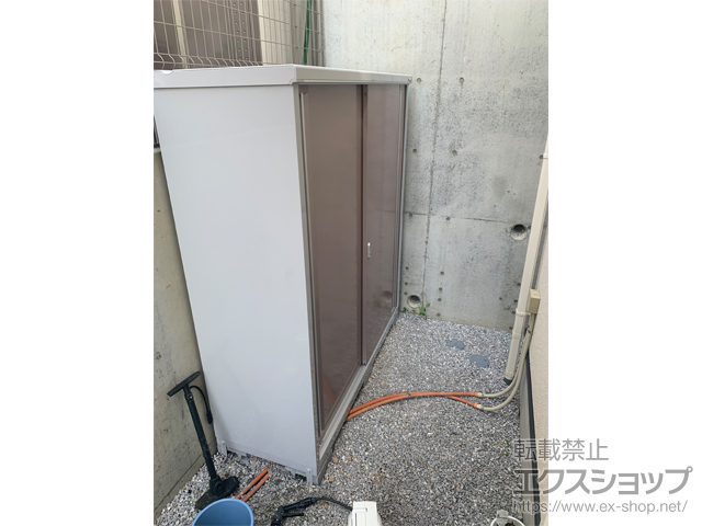 神奈川県川崎市のの物置・屋外倉庫 シンプリー 一般型 1740×615×1903（MJX-176EP） MJX-176E-P-AR 施工例