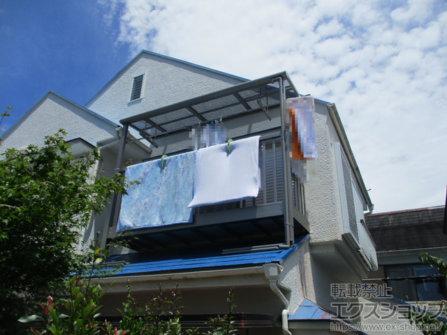 静岡県伊東市ののバルコニー・ベランダ屋根 スピーネ F型 ビューステージHスタイル屋根タイプ 単体 積雪〜20cm対応 施工例
