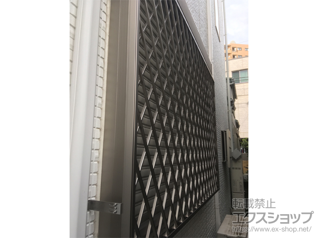 東京都品川区のLIXIL リクシル（トステム）の面格子・窓格子 アルミ面格子 ヒシクロス 施工例