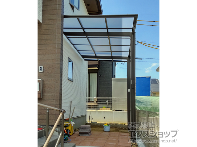 大分県大分市ののテラス屋根 フーゴF 独立テラスタイプ 単体 積雪〜20cm対応 施工例