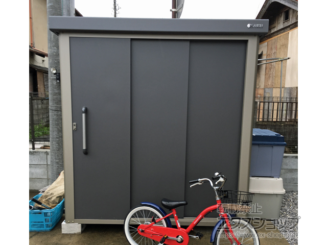 神奈川県小田原市のの物置・屋外倉庫 エスケーエイト SK8-70 一般型 1800×1200×1940 SK8-70-GK 施工例