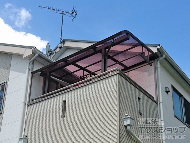 埼玉県草加市ののバルコニー・ベランダ屋根 ソラリア R型 屋根タイプ 単体 積雪〜20cm対応 施工例