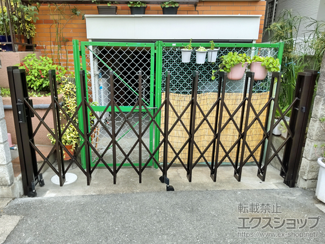 大阪府大阪市ののカーゲート トリップゲートII 2型 スタンダード ノンレール 片開き　27S 施工例