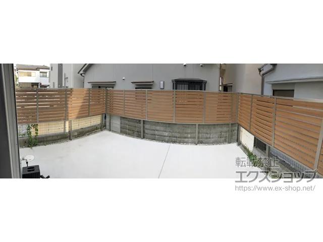 ���Ɍ����s��Value Select�̃t�F���X�E��E�� ���N�n�C�t�F���X ���i�� �i�p�l��1�i�j �{�H��