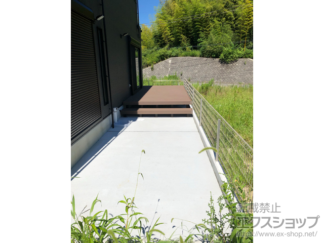 京都府京田辺市ののウッドデッキ リウッドデッキ 200+段床セット　側面段床1段 施工例