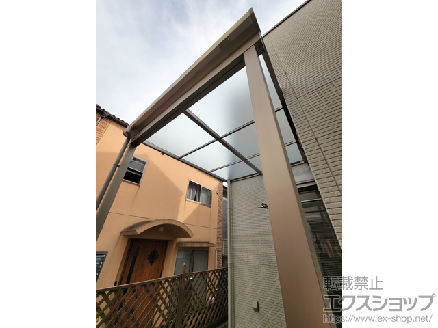 愛知県尾張旭市ののテラス屋根 ソラリア F型 テラスタイプ 単体 積雪〜20cm対応 施工例