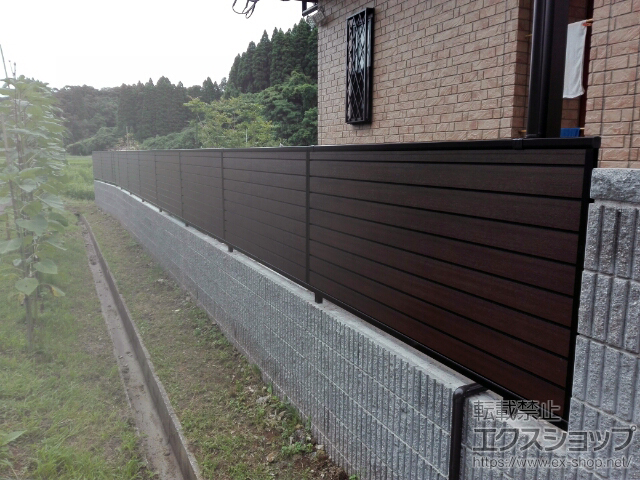 千葉県いすみ市ののフェンス・柵 モクアルフェンス 目隠しタイプ フリーポールタイプ 施工例