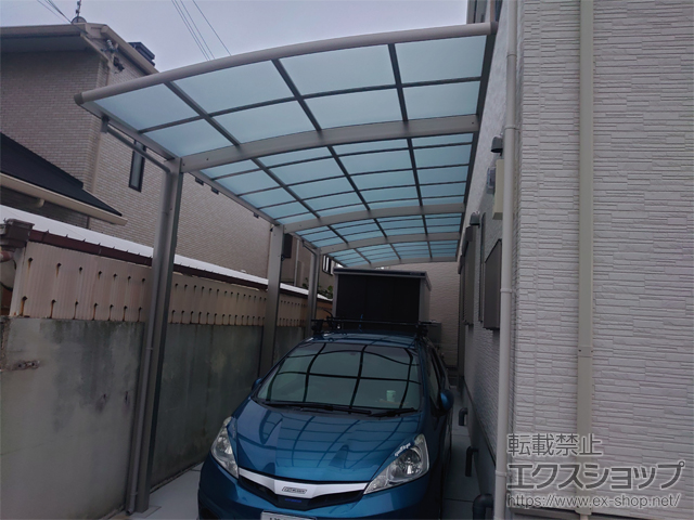 兵庫県西宮市ののカーポート レイナポートグラン 縦連棟　積雪〜20cm対応 施工例