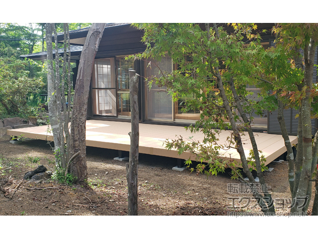 山梨県南都留郡山中湖村ののウッドデッキ リウッドデッキ 200 施工例