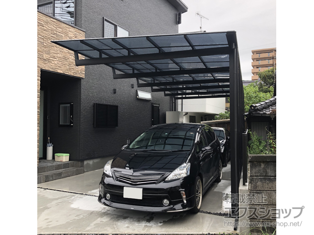 広島県大竹市ののカーポート ニューマイリッシュ 縦連棟 通常勾配 前上がり 積雪〜20cm対応*6本柱仕様 施工例