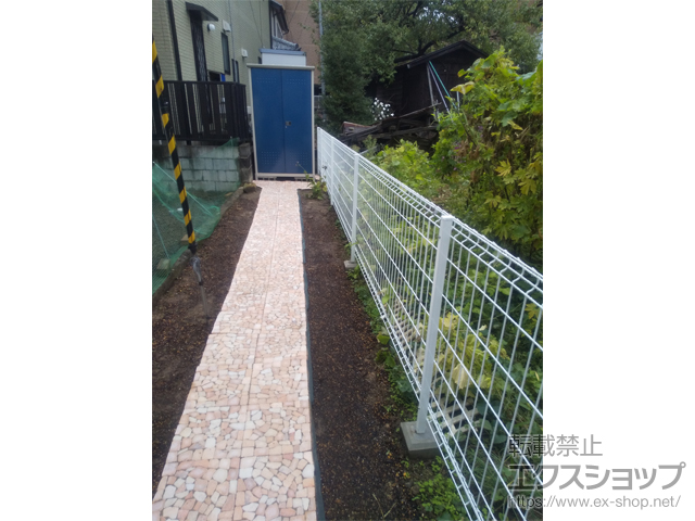 宮城県仙台市のの物置・屋外倉庫 グランプレステージドアーズ 1120×900×1900 HM-119A-T-DB 施工例