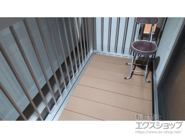 大阪府大阪市ののバルコニー ルシアスバルコニー 柱建式 たて格子（手すり高さ1,105mm） 単体 施工例