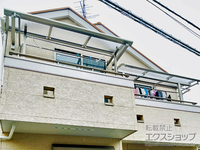 東京都足立区ののバルコニー・ベランダ屋根 ソラリア R型 ルーフタイプ 単体 積雪〜20cm対応 施工例