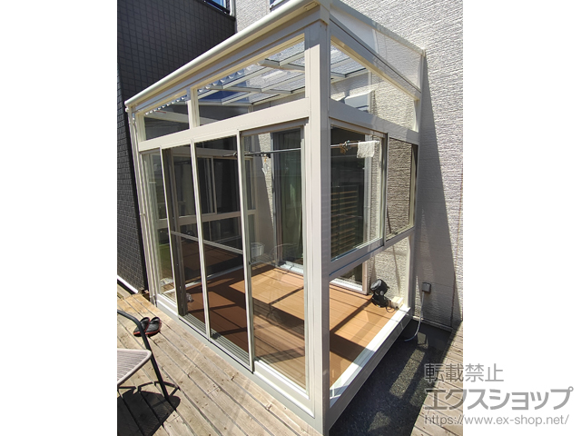 茨城県取手市ののテラス囲い・サンルーム サニージュ F型 床納まり ランマ付 積雪〜20cm対応 施工例