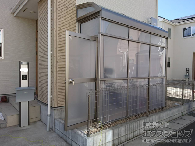 千葉県千葉市ののストックヤード スピーネストックヤードR型 パネルタイプ ヤード仕様 積雪〜20cm対応+ドアクローザー 施工例