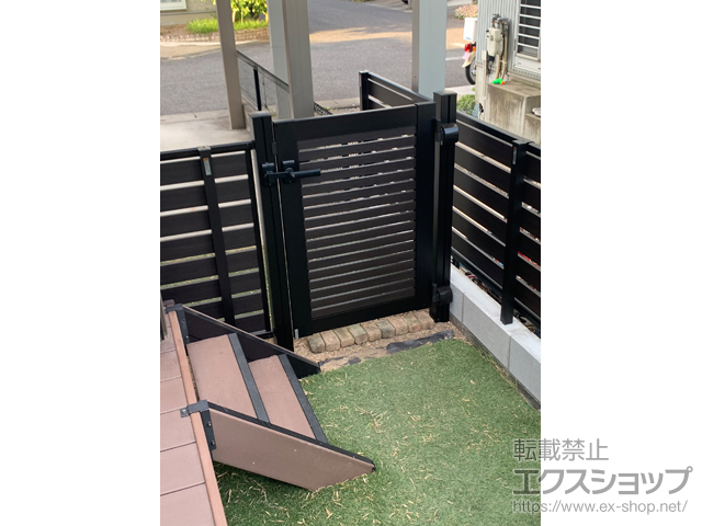 滋賀県大津市のの門扉 ルシアス門扉S04型 横格子 片開き 複合カラー　門柱使用 施工例