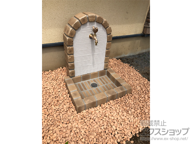 群馬県太田市のの立水栓・ガーデンシンク 立水栓ユニット プラスタータイプ 施工例