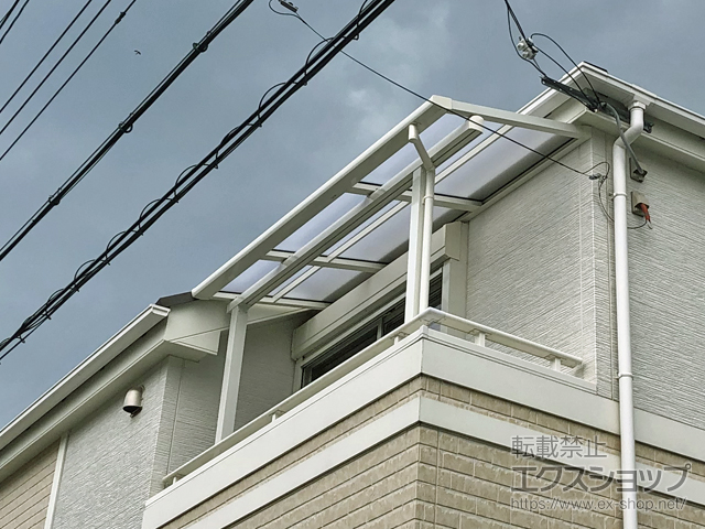 大阪府寝屋川市ののバルコニー・ベランダ屋根 スピーネ F型 屋根タイプ 単体 積雪〜20cm対応 施工例