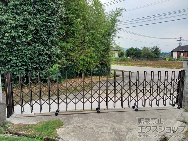 大分県宇佐市ののカーゲート セレビューMB型 キャスター式 片開き 47SA 施工例