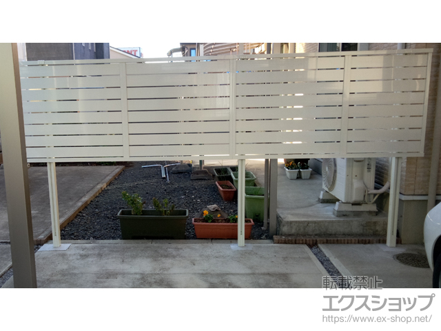 栃木県宇都宮市ののフェンス・柵 フェンスAB YS3型 横スリット3 アルミ多段柱仕様（パネル上段のみ） 施工例