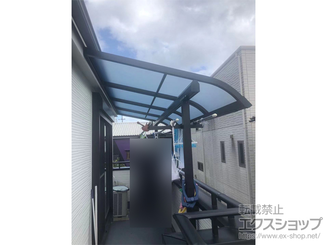 埼玉県さいたま市ののバルコニー・ベランダ屋根 ソラリア R型 屋根タイプ 単体 積雪〜20cm対応 施工例