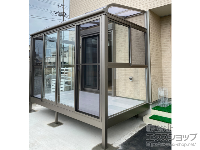 千葉県野田市ののテラス囲い・サンルーム サニージュ R型 床納まり ランマ無 積雪〜20cm対応 施工例
